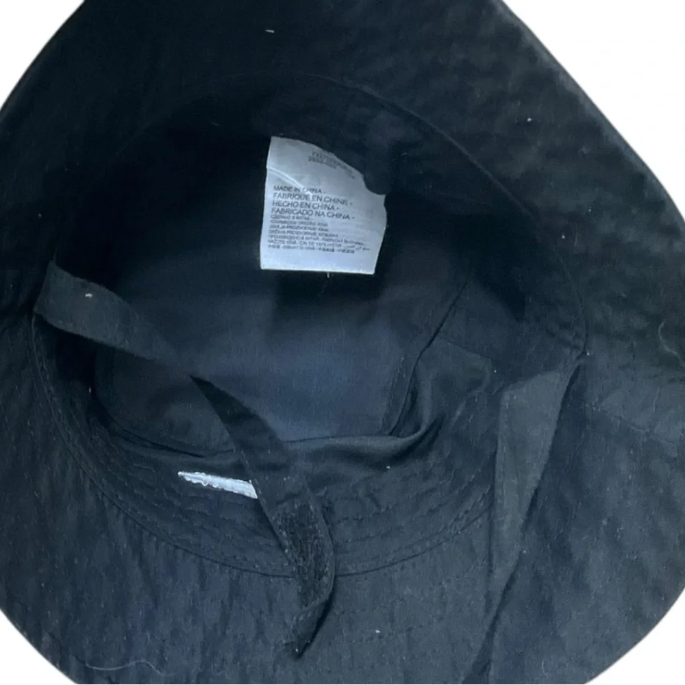 🧢 Nike Kids Black Bucket Hat — Swoosh‎ Logo